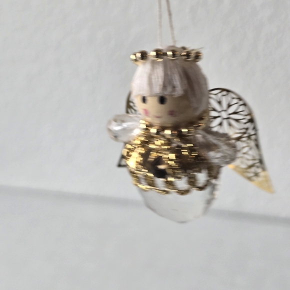 Teardrop Prism Angel Christmas Ornament Gold Tone 2” - Picture 2 of 10